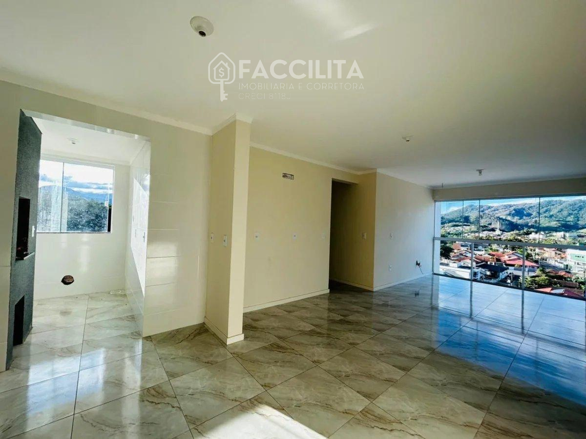 Apartamento à venda com 3 quartos - ,