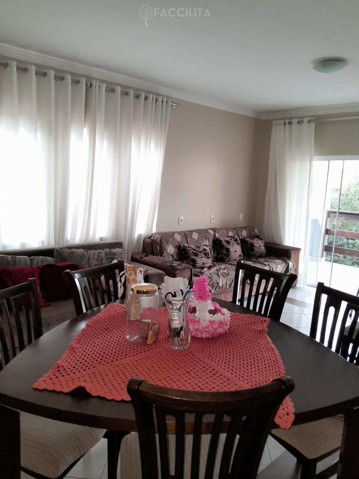 Casa à venda com 1 quarto, 285,49m² - Jaraguá Esquerdo,Jaraguá do Sul