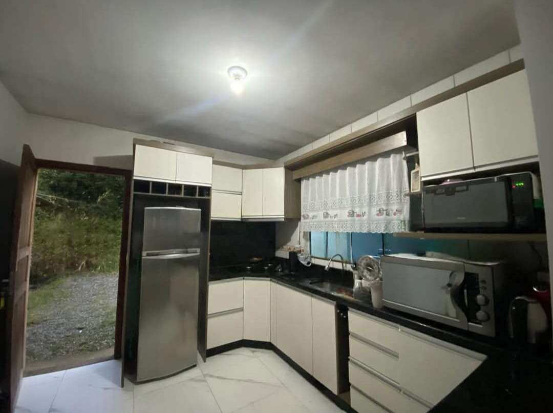 Casa à venda com 2 quartos, 120 M2m² - Braço Sul,Schroeder