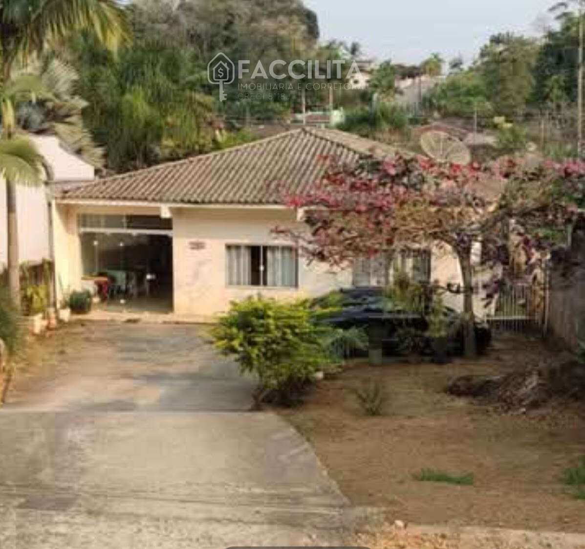 Casa à venda com 3 quartos - Chico de Paulo,Jaraguá do Sul