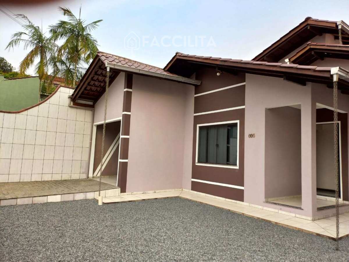 Casa à venda com 3 quartos - Rau,Jaraguá do Sul