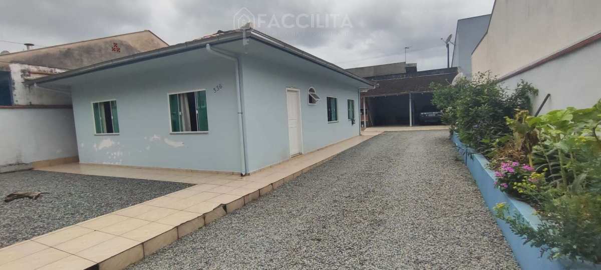 Casa à venda com 3 quartos, 132m² - Tifa Martins,Jaraguá do Sul
