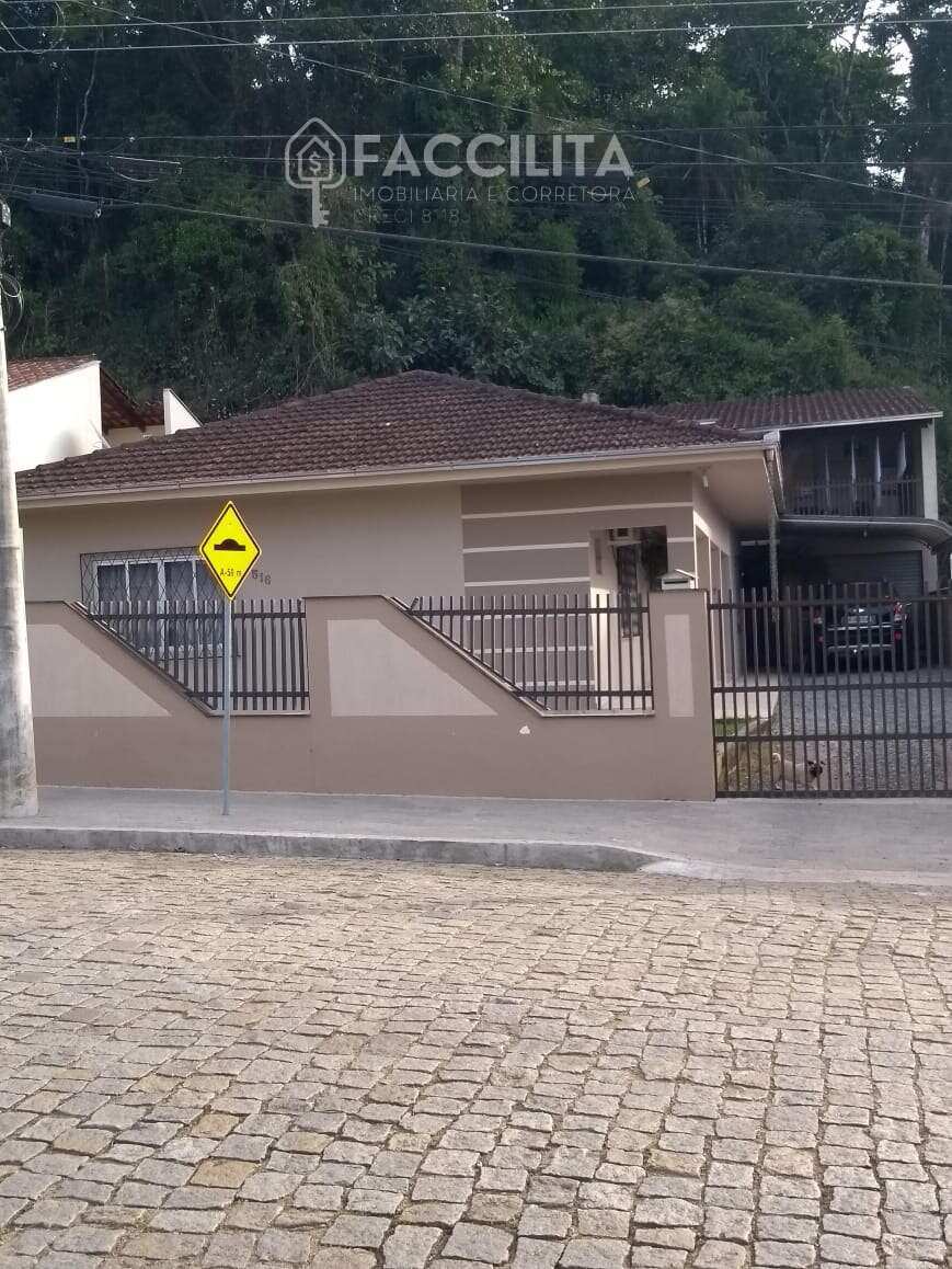 Casa à venda com 3 quartos - Vila Lenzi,Jaraguá do Sul