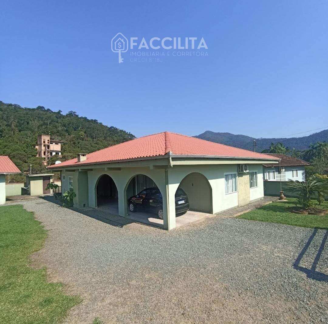 Casa à venda com 4 quartos - RIO HERN,Schroeder