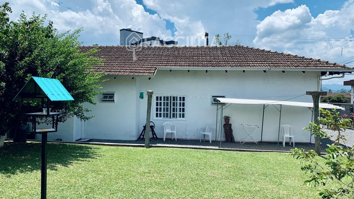  - Casa com 4 quartos, 160m², à venda no Bairro João Pessoa