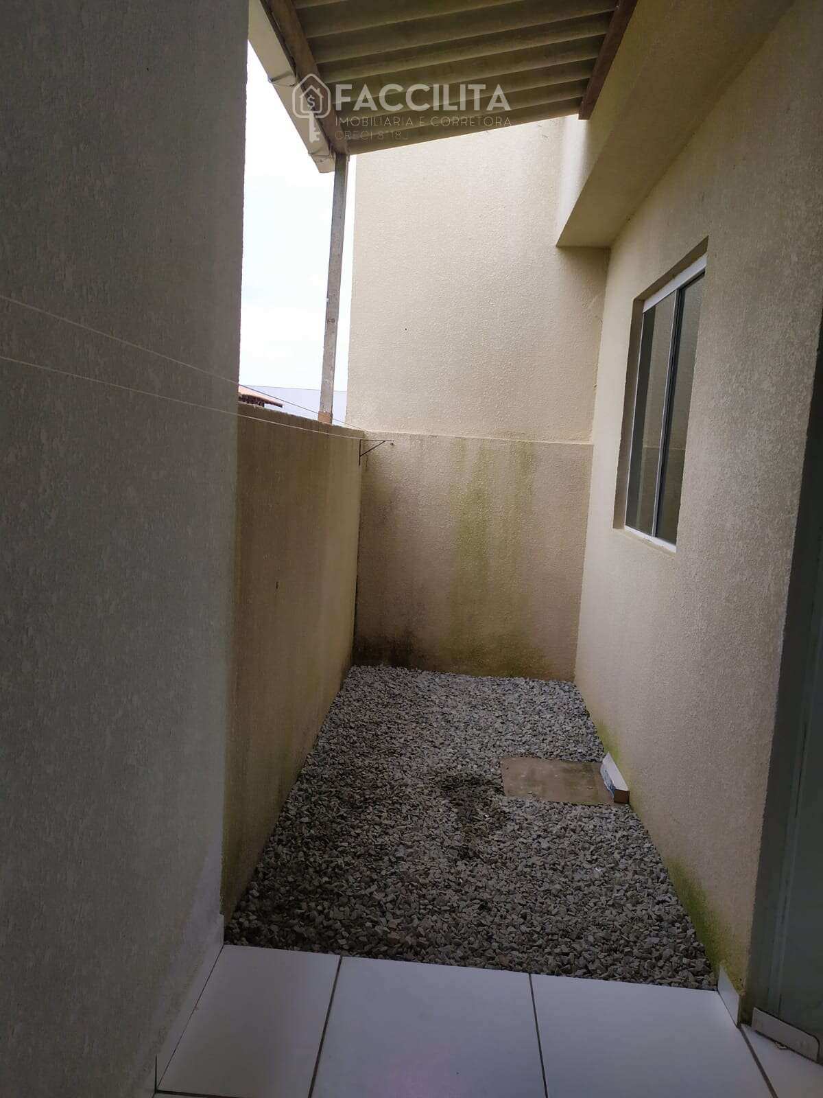 Casa geminada à venda com 2 quartos - Quinta dos Açorianos,Barra Velha