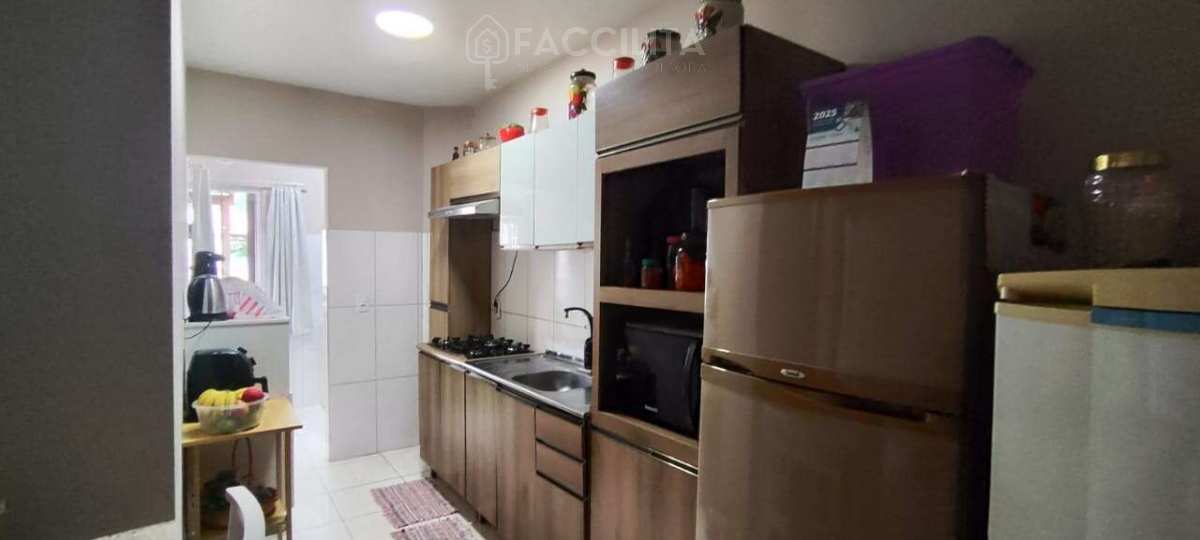 Casa geminada à venda com 2 quartos, 81,80m² - Jaraguá 84,Jaraguá do Sul