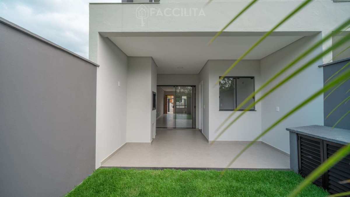 Casa geminada à venda com 3 quartos, 128,91m² - Jaraguá 99,Jaraguá do Sul