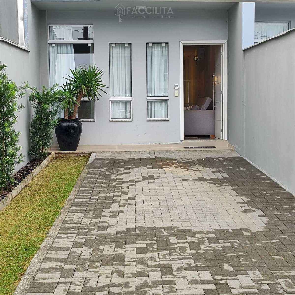 Casa geminada à venda com 2 quartos, 92,05m² - Três Rios do Norte,Jaraguá do Sul