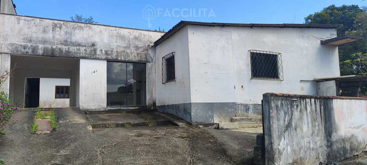 Casa para alugar com 4 quartos, 190m² - Corticeira+,Guaramirim