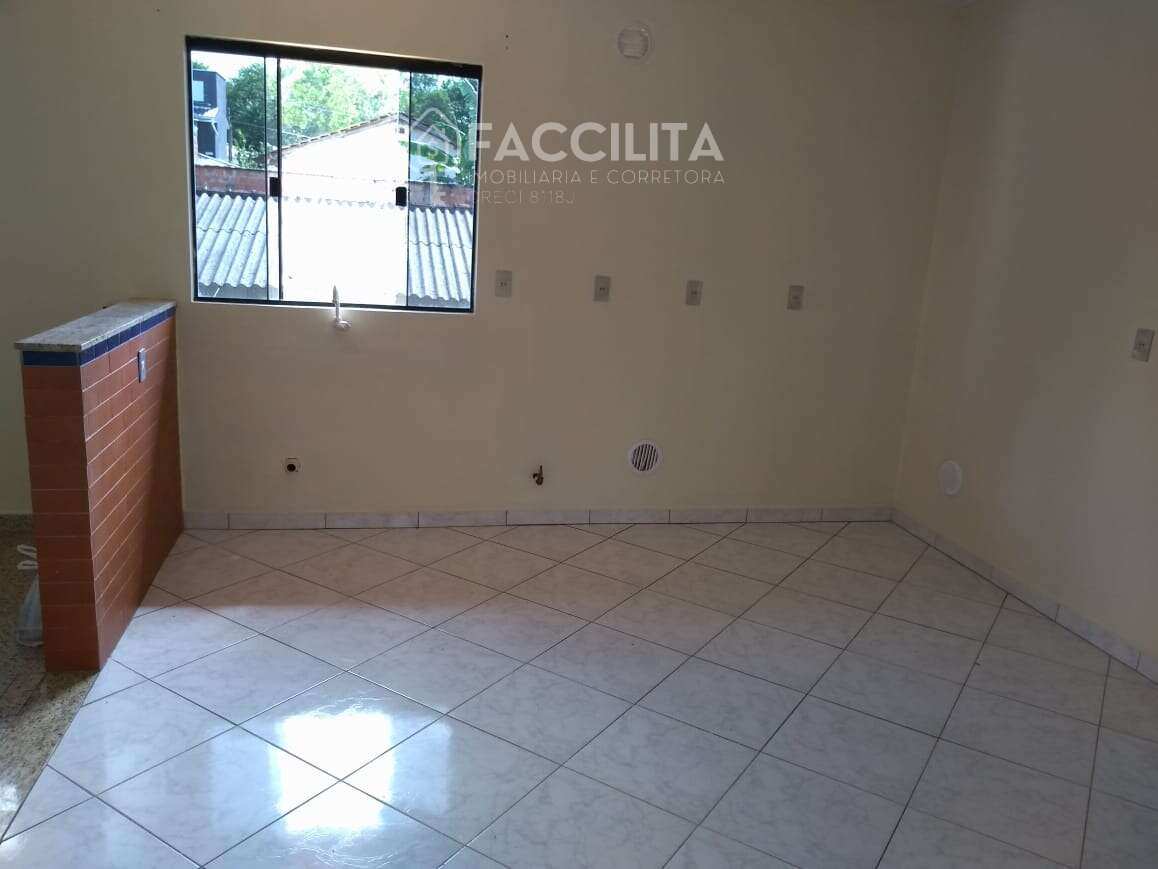 Sobrado à venda com 2 quartos - Estrada Nova,Jaraguá do Sul